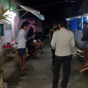 Polsek Tikala Polresta Manado Laksanakan Patroli Malam untuk Jaga Kamtibmas